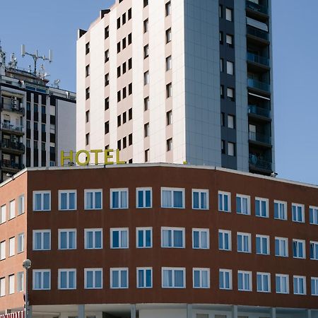 Hotel De Plam Ольбия Экстерьер фото